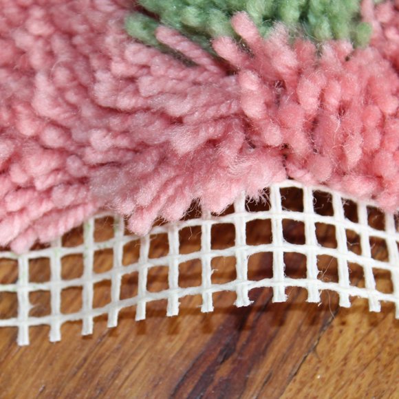 Vintage Latch Hook Rug Pink Green Rose 12" x 12" Finish as Pillow or Wall Decor - Picture 4 of 7